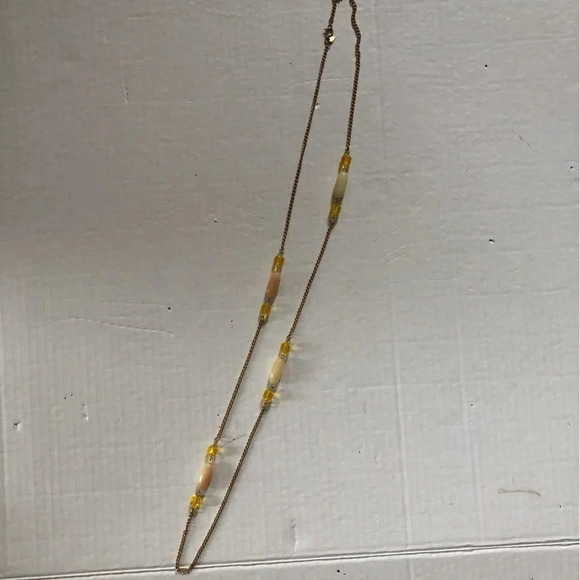 Vtg Sarah Coventry Yellow  Beaded Necklace - Picture 4 of 8